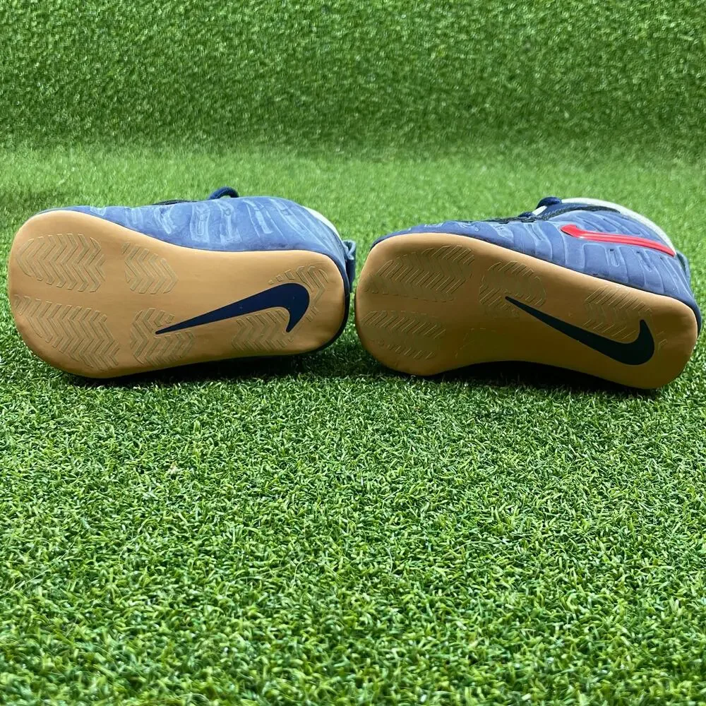 Nike step out